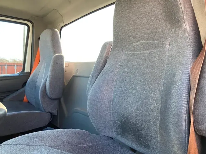 2019 NAVISTAR INTERNATIONAL LT625 DAYCAB T/Ae3c2ed70e6b588f6b045f2e4af8203a4