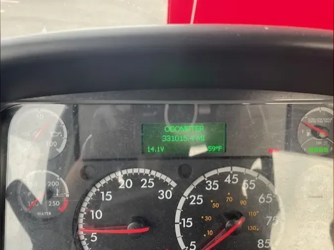 2017 FREIGHTLINER/MERCEDES M2 106e3c48b8f0acd02b8f132fbaa76f4ece7