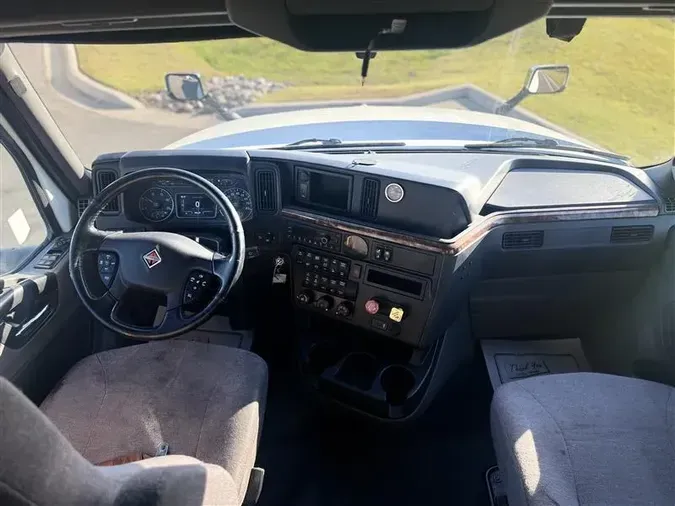 2022 INTERNATIONAL LT625