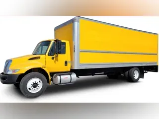 2018 International 4300-4X2