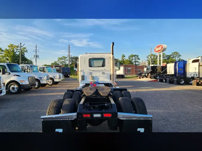 2020 Peterbilt 579