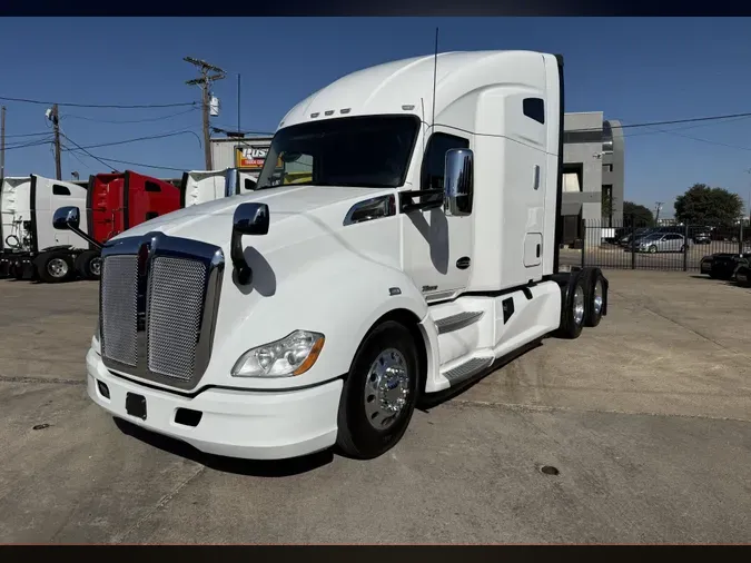 2022 Kenworth T680e3c9909daacb35152a3c0b6b610cedbb