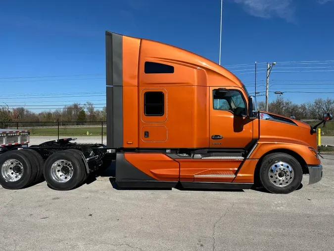 2025 Kenworth T680