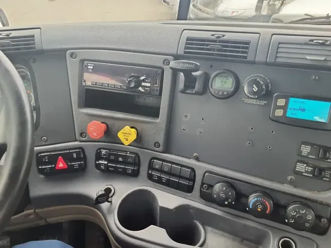 2019 FREIGHTLINER CASCADIA 125
