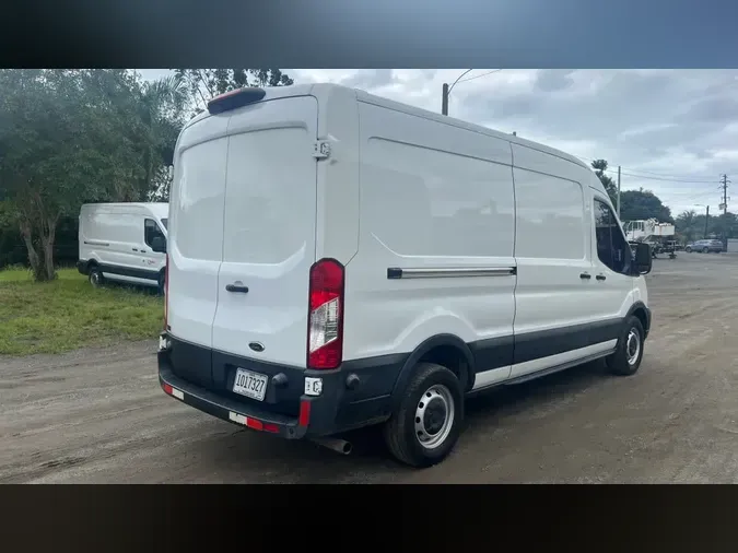 2020 FORD MOTOR COMPANY TRANSIT 250 MED ROOFe3cef1a25bf1b3bf408d99291c34d859