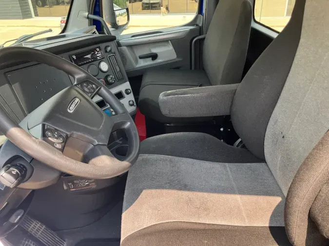 2021 Freightliner Cascadia