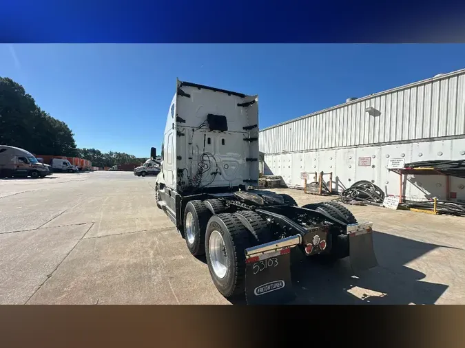 2022 Freightliner Cascadia 126