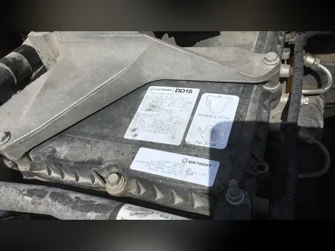 2023 Freightliner Cascadia 126