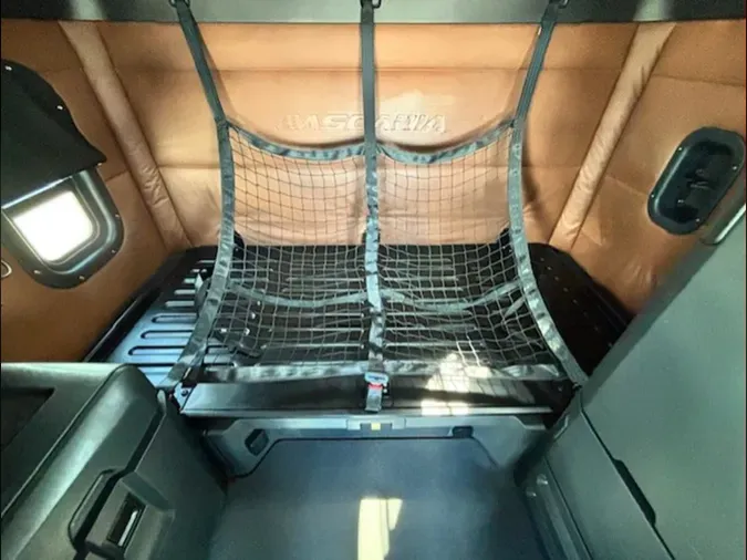 2022 Freightliner Cascadia 126