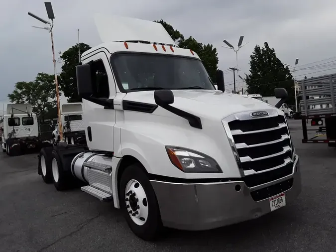 2020 FREIGHTLINER/MERCEDES NEW CASCADIA PX12664