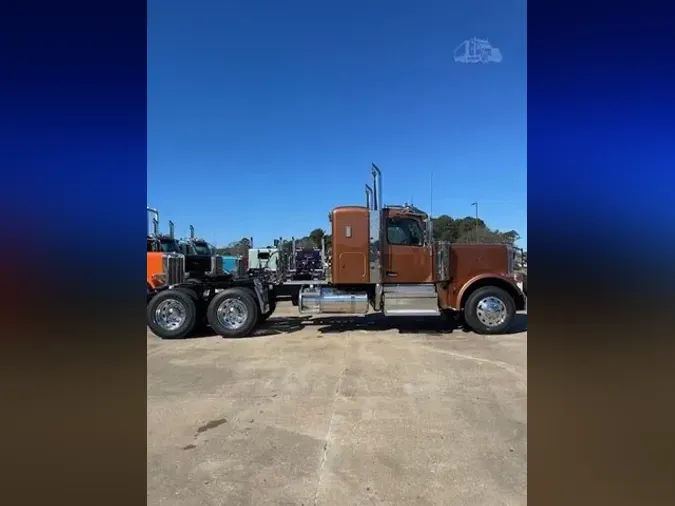 2026 PETERBILT 589