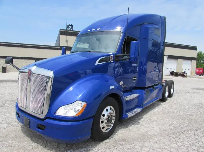 2022 Kenworth T680