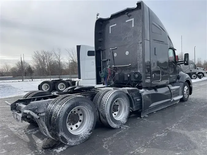 2021 KENWORTH T680