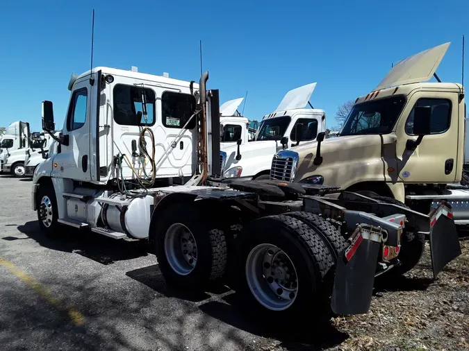 2019 FREIGHTLINER/MERCEDES CASCADIA 125