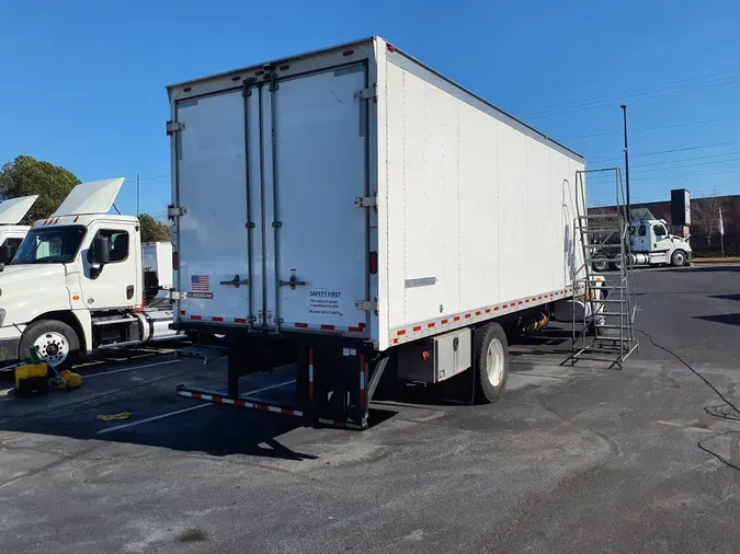 2019 NAVISTAR INTERNATIONAL 4300