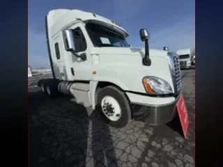 2019 FREIGHTLINER/MERCEDES CASCADIA 125