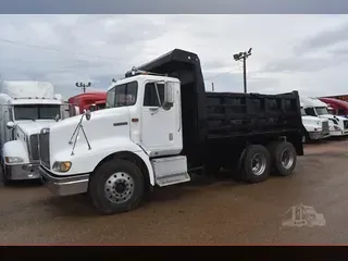 1999 INTERNATIONAL 9200