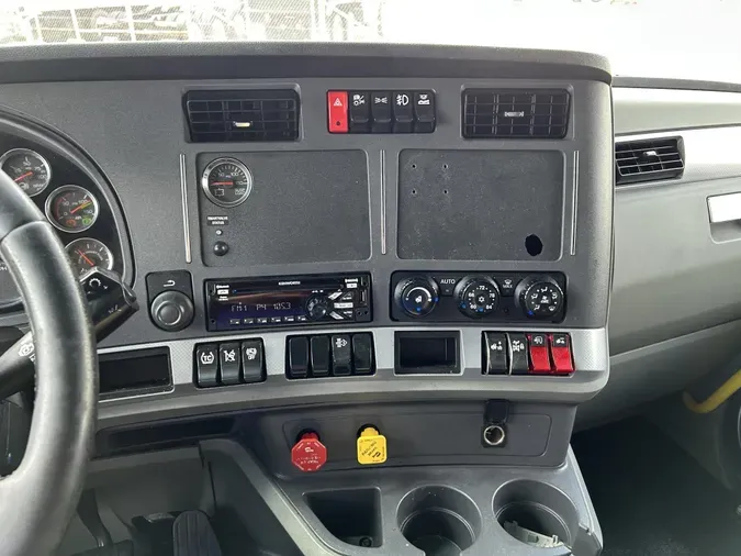 2021 Kenworth T680