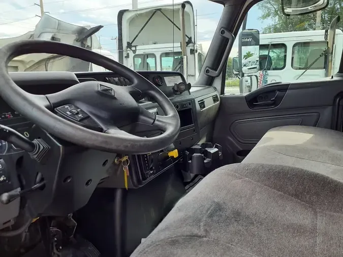 2019 NAVISTAR INTERNATIONAL MV607 (4X2)