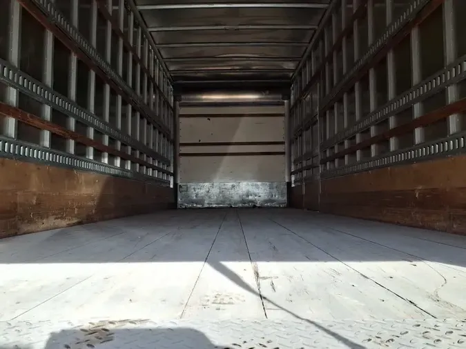 2019 FREIGHTLINER/MERCEDES M2 106