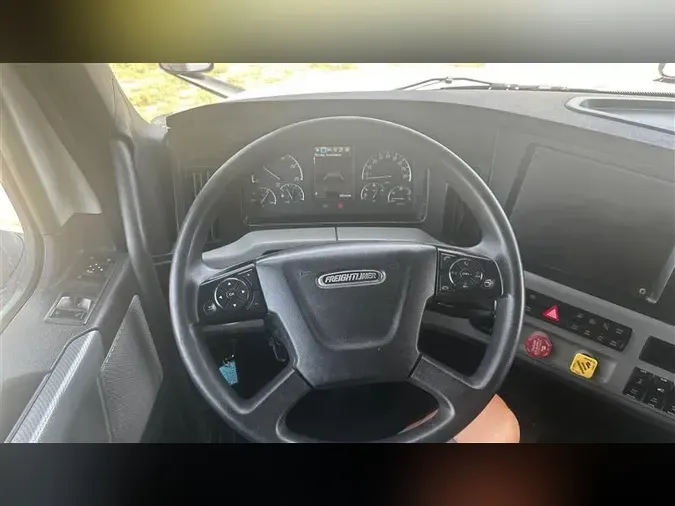 2021 FREIGHTLINER CA126