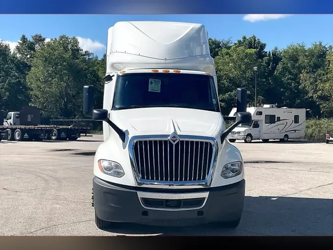 2022 INT LT625 6x4