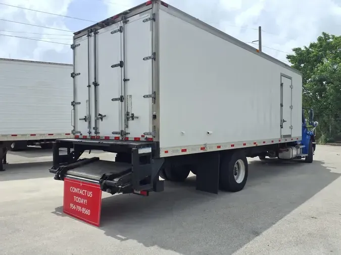 2019 FREIGHTLINER M2 106