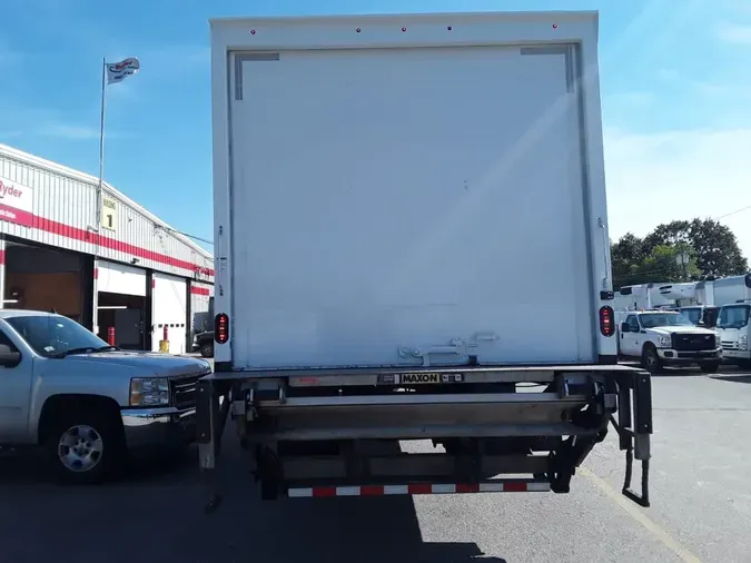 2019 FREIGHTLINER/MERCEDES M2 106