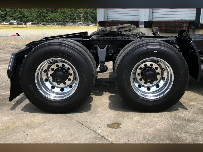 2021 INT LT625 6x4