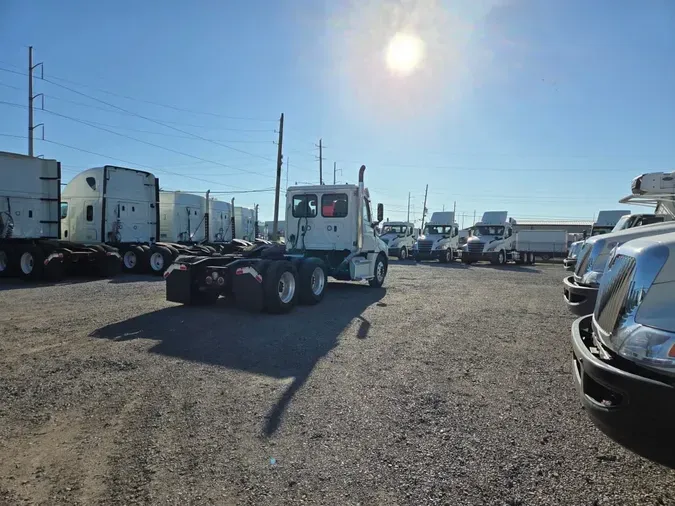 2020 FREIGHTLINER/MERCEDES NEW CASCADIA PX12664e40925032f613ef9178d878d0b28ea9a