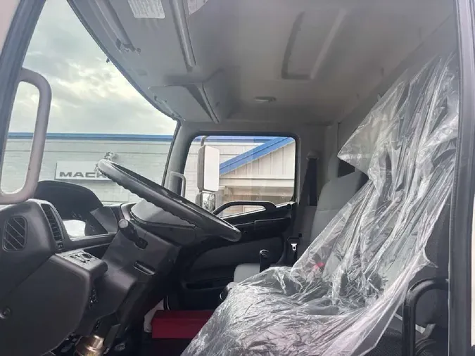 2017 HINO 338e40a546a2557c8b7a9d0571e15f1a4e5