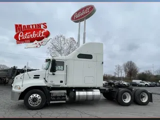 2012 MACK CXU613