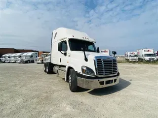 2015 FREIGHTLINER CASCADIA