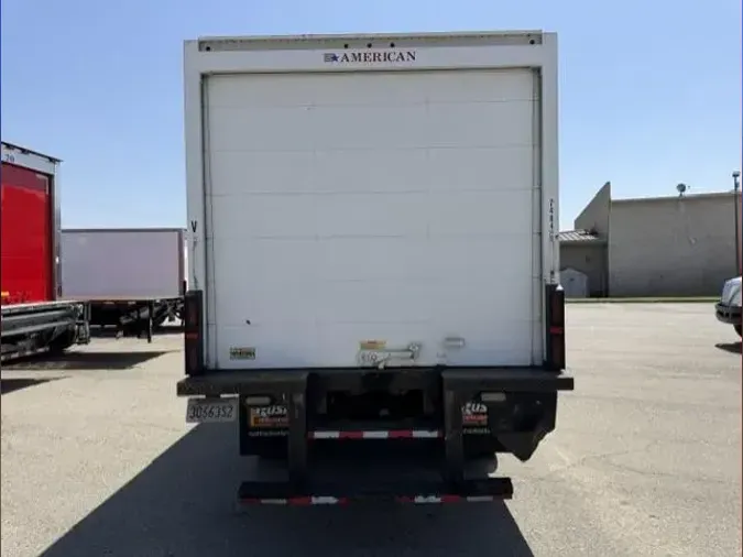 2019 Peterbilt 325e40e201ecae988c8439d17997ac5c9b6