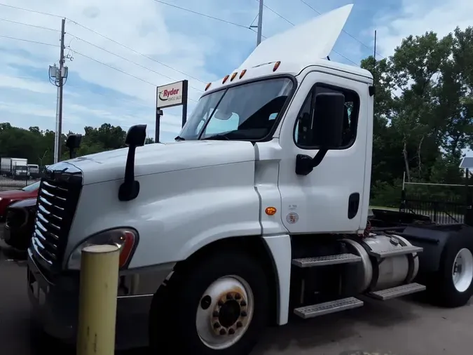 2018 FREIGHTLINER/MERCEDES CASCADIA 125e40eae61628f66efeba335e1798eae07