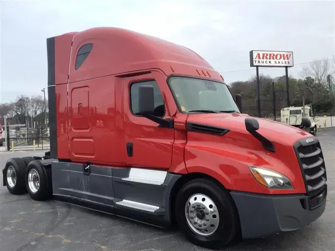 2021 FREIGHTLINER CASCADIA