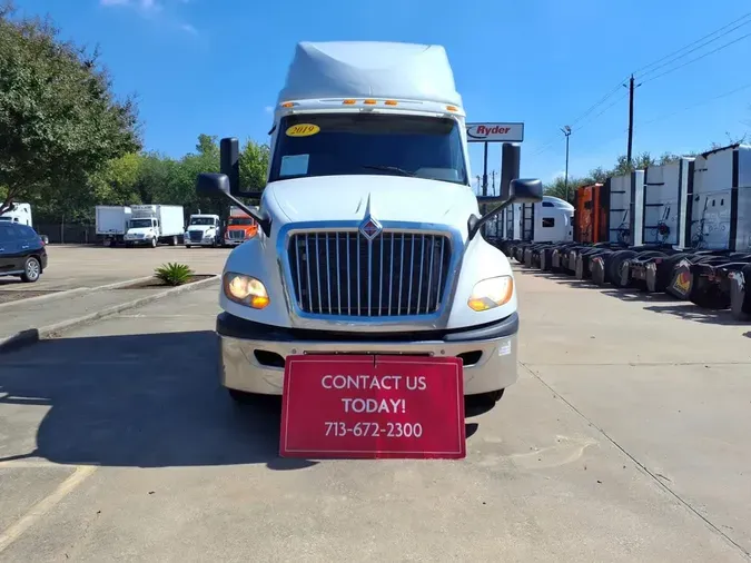 2019 NAVISTAR INTERNATIONAL LT625 SLPR CAB