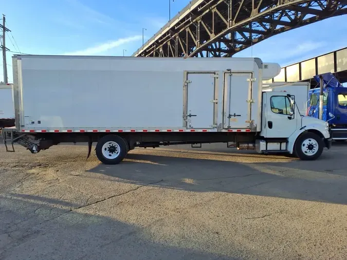2019 FREIGHTLINER/MERCEDES M2 106