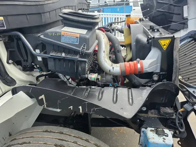 2019 NAVISTAR INTERNATIONAL 4300
