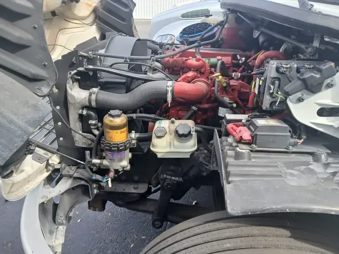 2016 FREIGHTLINER/MERCEDES M2 106
