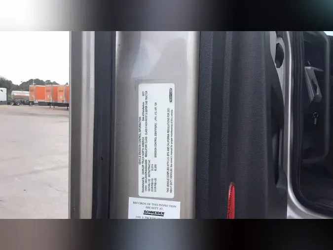 2022 Freightliner Cascadia 126
