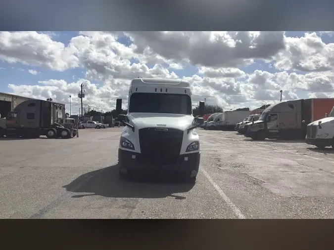 2020 Freightliner Cascadia 126e41f7fbe3f1ddbfae77a381b1d5bb99a