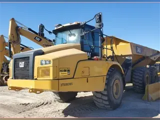 2019 CATERPILLAR 745