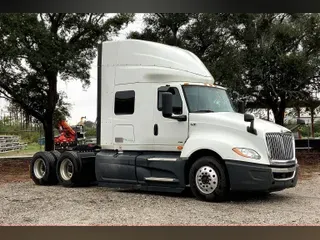 2019 INT LT625 6x4