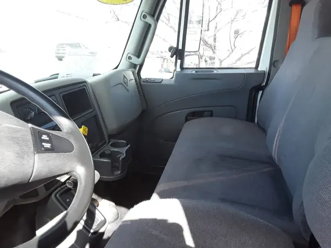 2019 NAVISTAR INTERNATIONAL 4300