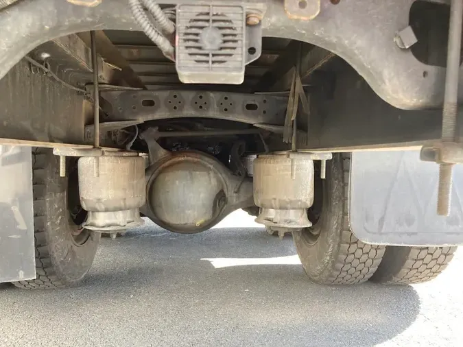 2020 FREIGHTLINER/MERCEDES M2 106e4268b136d36ed075986e297383ce864