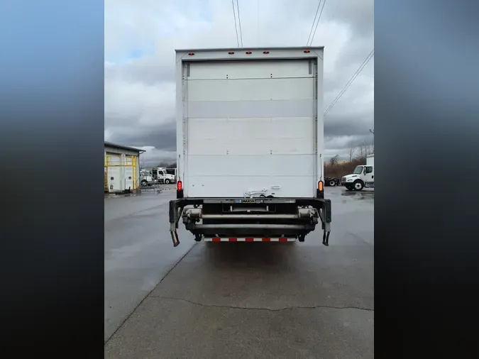 2018 FREIGHTLINER/MERCEDES M2 106
