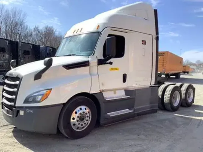 2021 Freightliner Cascadia