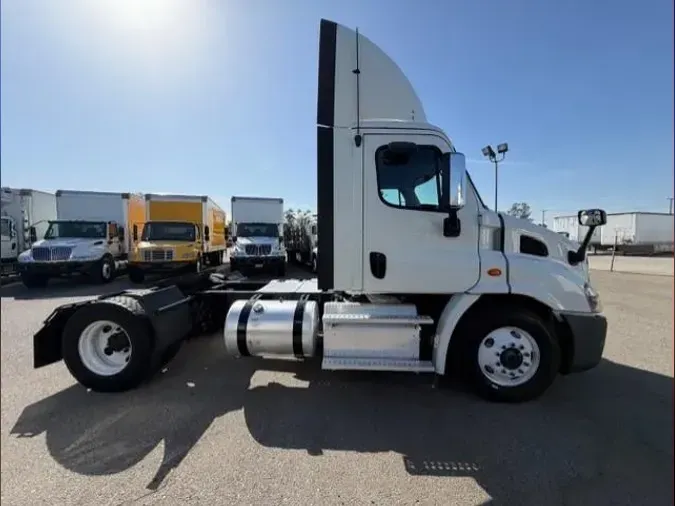 2019 Freightliner Cascadia