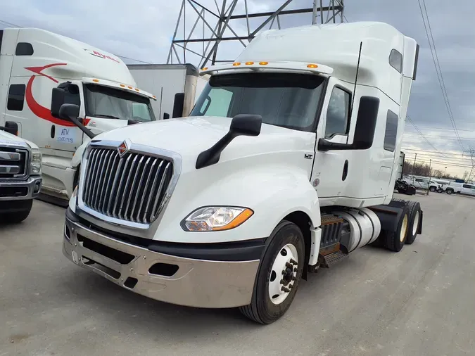 2019 NAVISTAR INTERNATIONAL LT625 SLPR CABe42c64f01e765d546b788c69a749066f